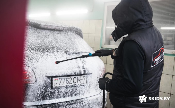 Скидка на автомоечные услуги, полировка, оклейка, шиномонтаж от Перфект лук - галерея 24