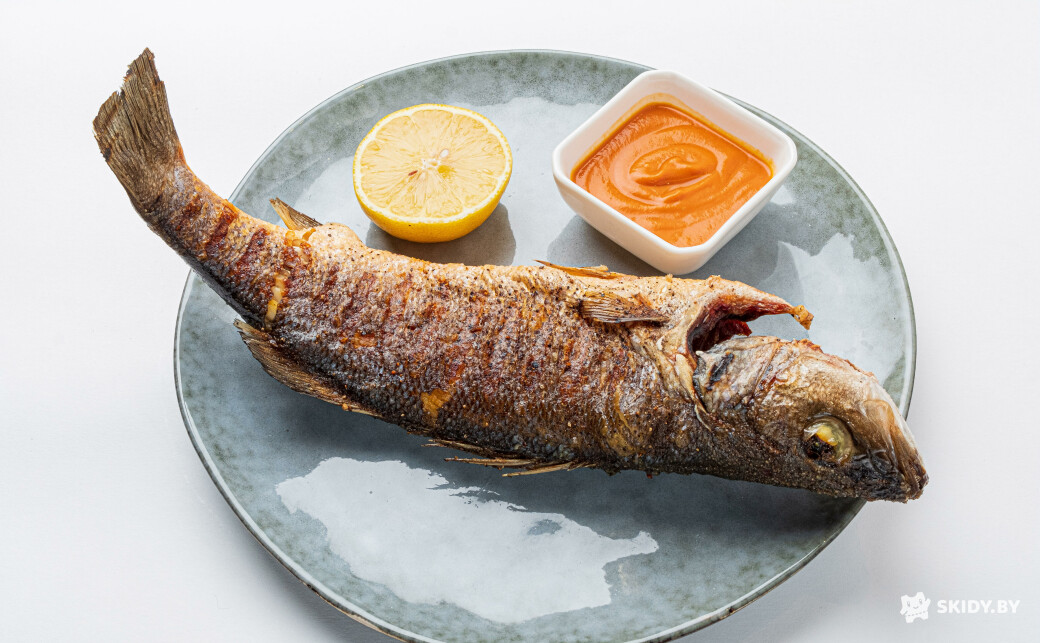 Скидка 10% на все блюда, в том числе рыбу и морепродукты в кафе Fish&Grill
