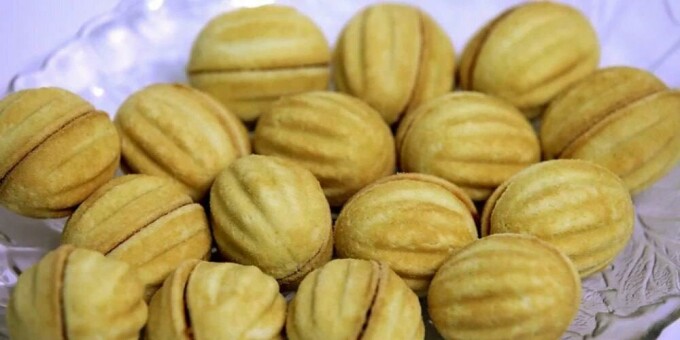 Госстандарт Беларуси признал опасными печенье «Картошка» и «Орешек с варёной сгущёнкой», произведённые в России