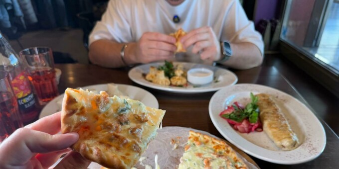 Скидка 35% на основное меню в 6 городах в 8 ресторанах сети «Хинкальня»